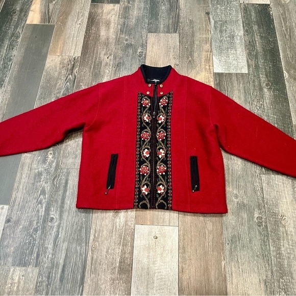 Icelandic Design Wool Women's red Cardigan Zip Sweater Sz L Raised Embordiery - Picture 4 of 10